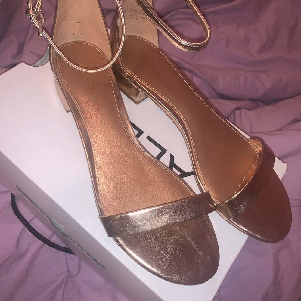 Brand New Gold Aldo sandals
